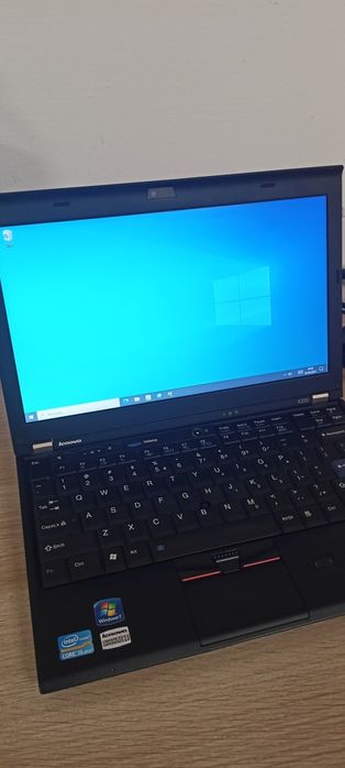 Lenovo x220 win10pro 128SSD 4GB ram