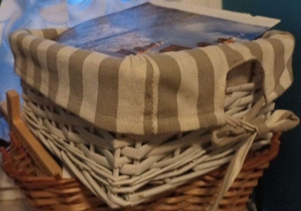 Koszyk biały z szarym