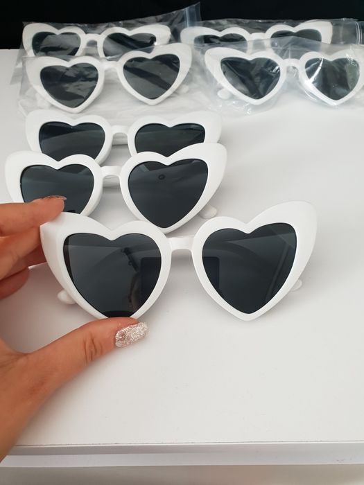 Okulary serca białe