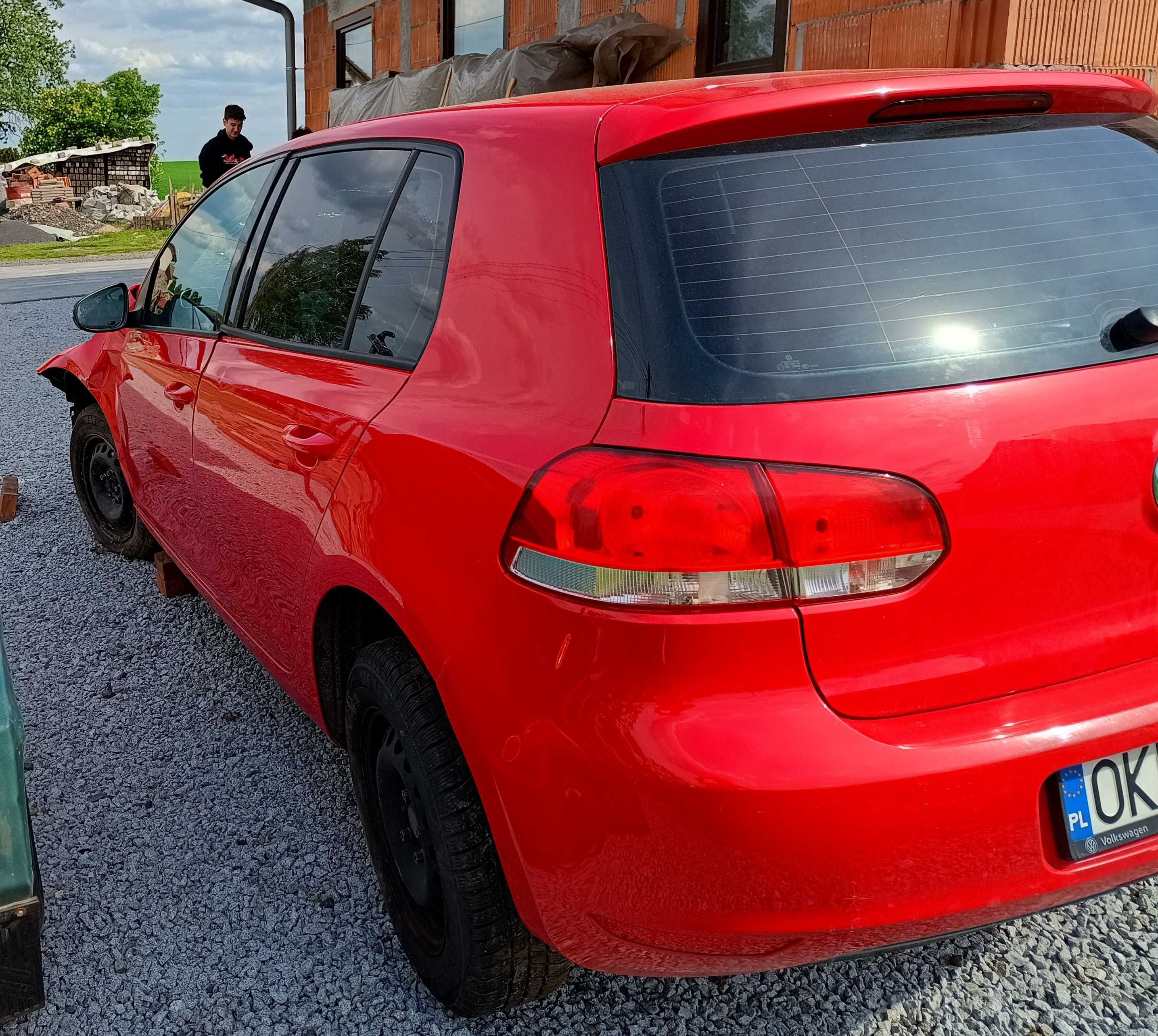 Sprzedam VW Golf 6 po wypadku