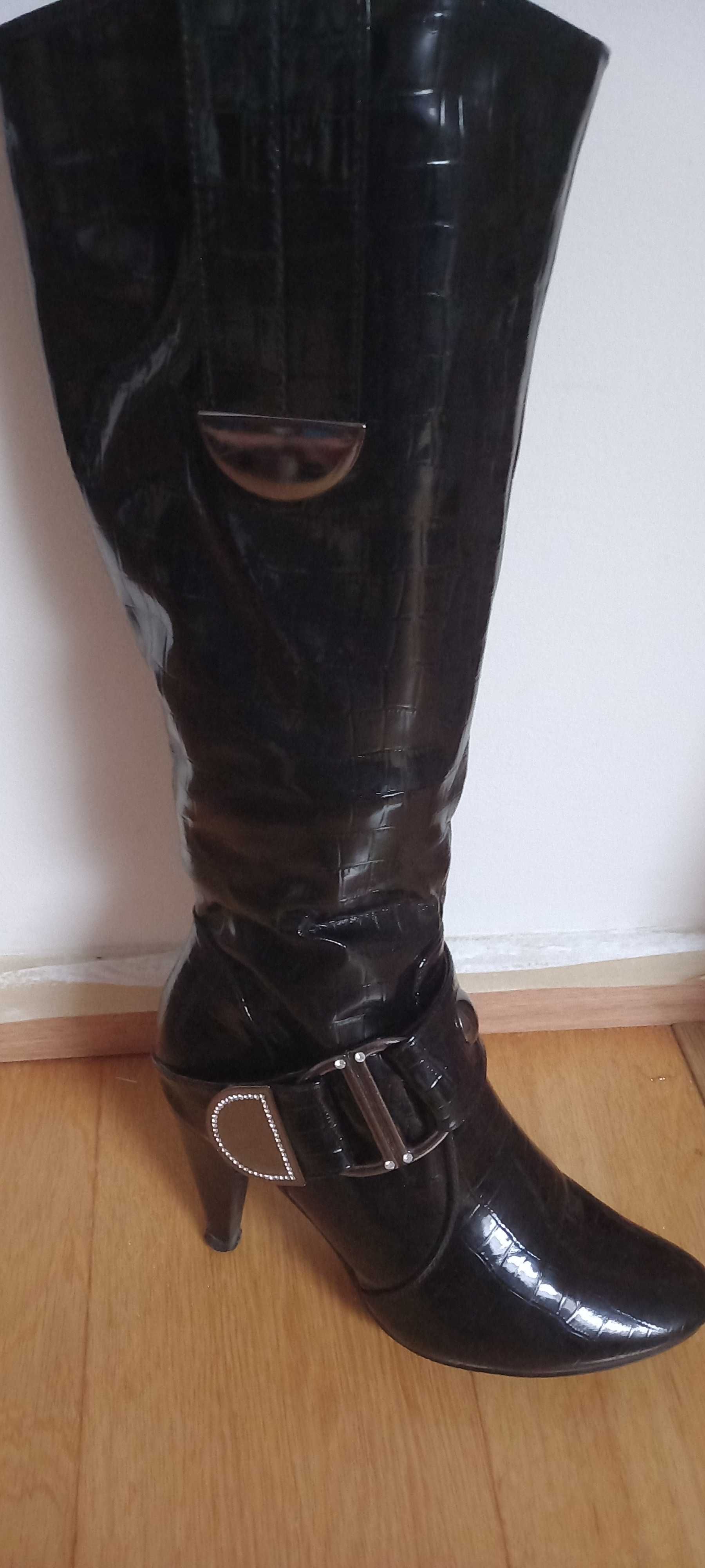 Botas de cano alto