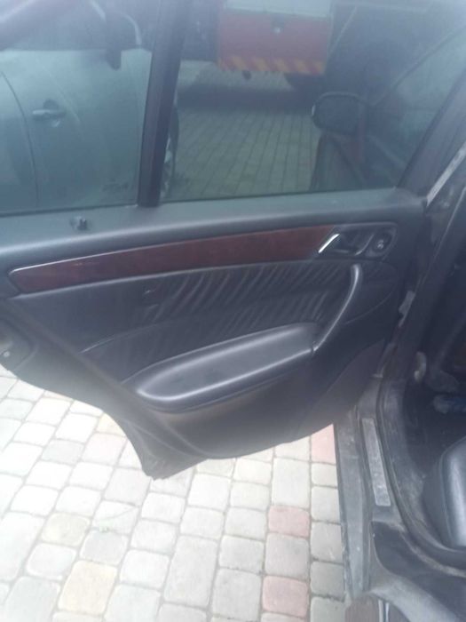 Продається автомобіль Mercedes-Benz