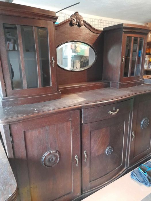 Drewniany stół i kredens/komoda antyk