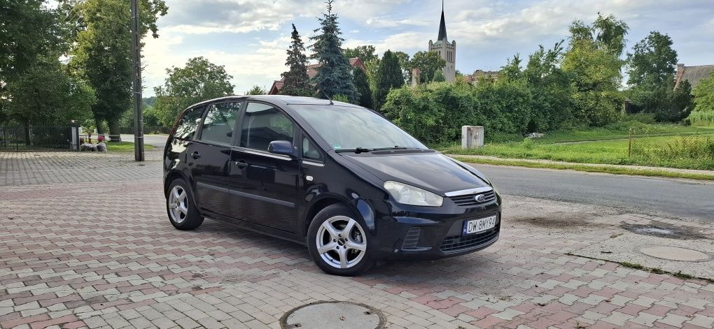 Ładnym Ford C-MAX,  przegląd na rok ,stan bdb.