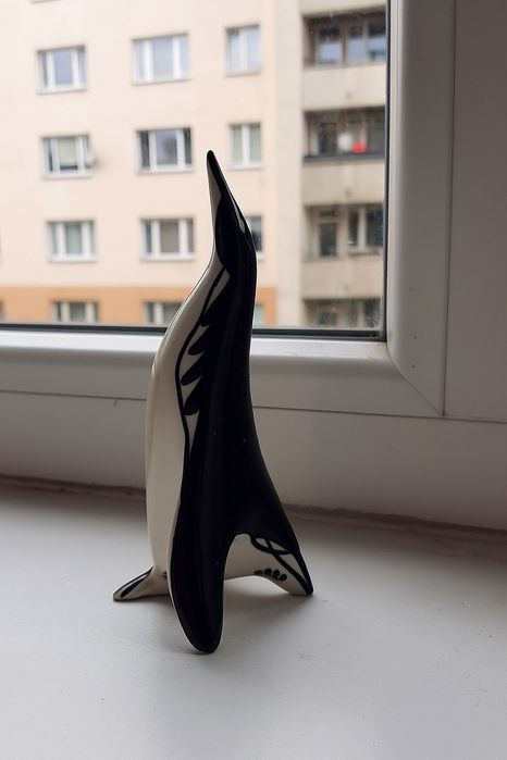 Figurka Pingwin duży wys.19cm Ćmielów