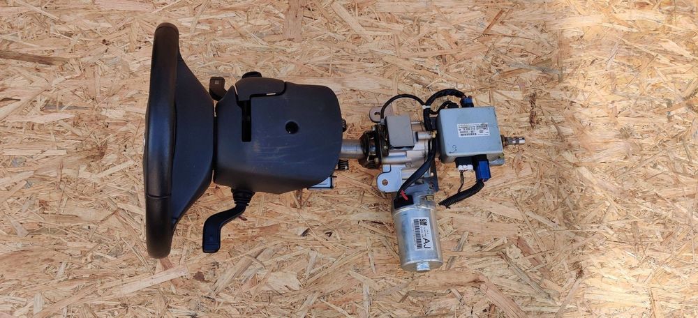 Opel Corsa C 2006 Pompa wspomaganie układu kierowniczego