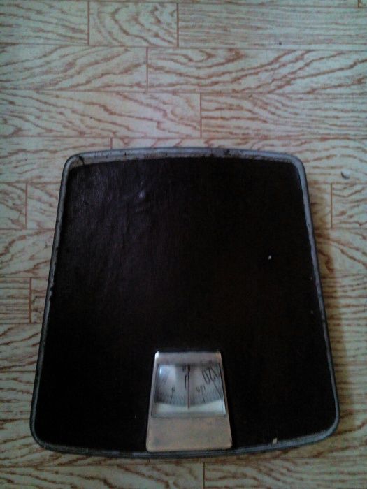 Продам напольные весы