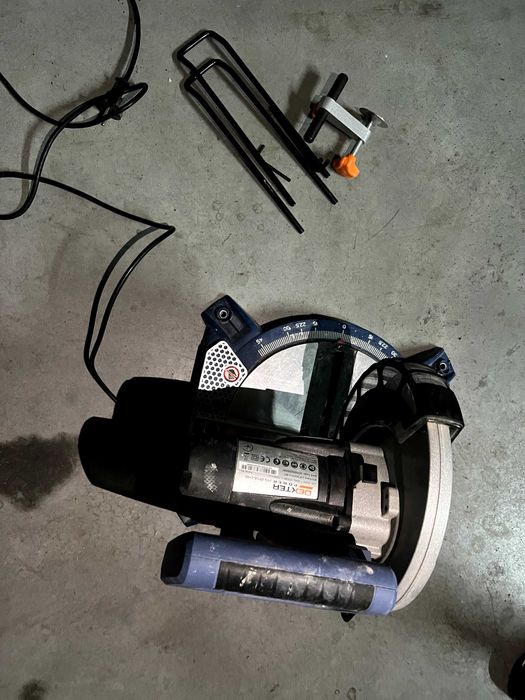 Serra circular como nova