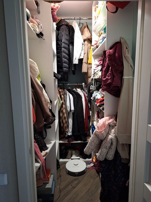 Продам евротрикімнатну з терасою Буча Власник