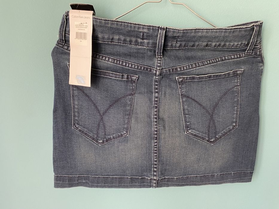 Spódniczka mini Calvin Klein, S, granat