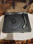 Gramofon marki EMANUEL