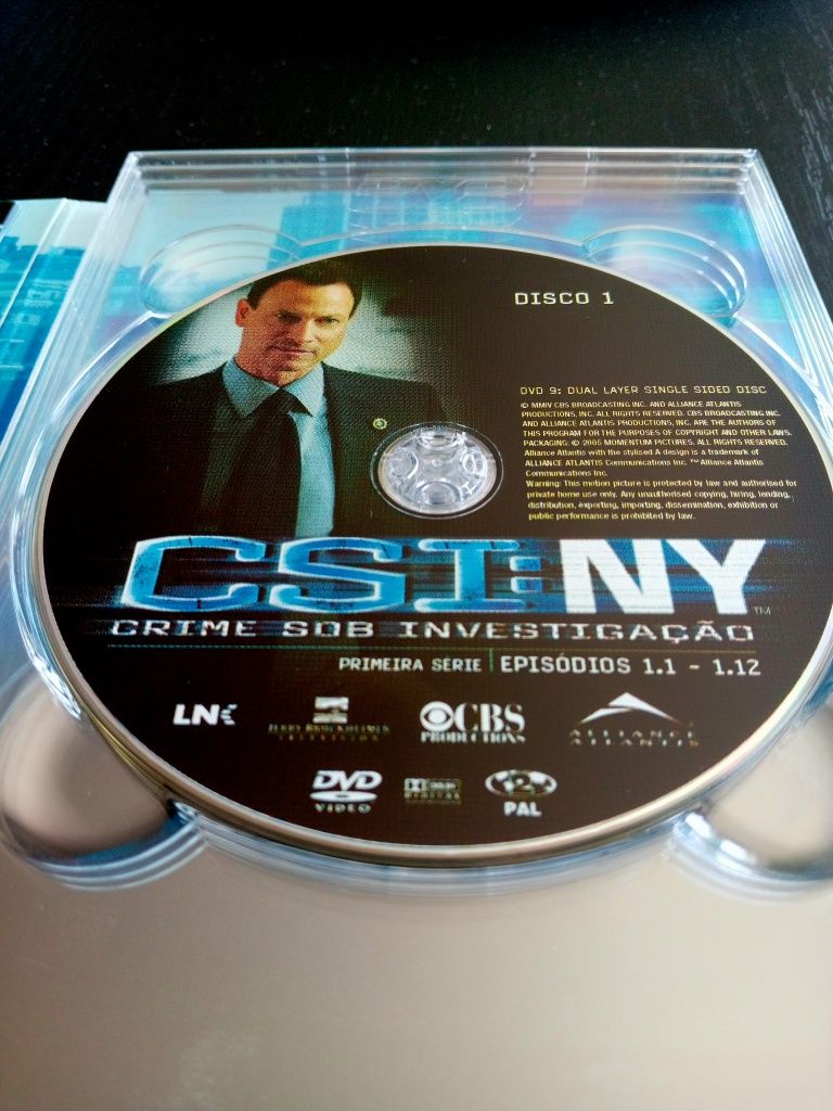 Dvds csi NY 3 discos