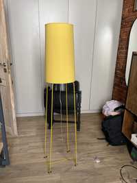 Lampa stojaca design