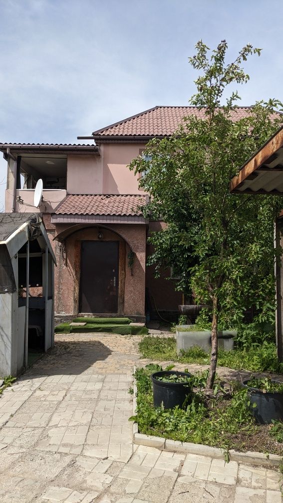 Часть домовладения Французский бульвар.