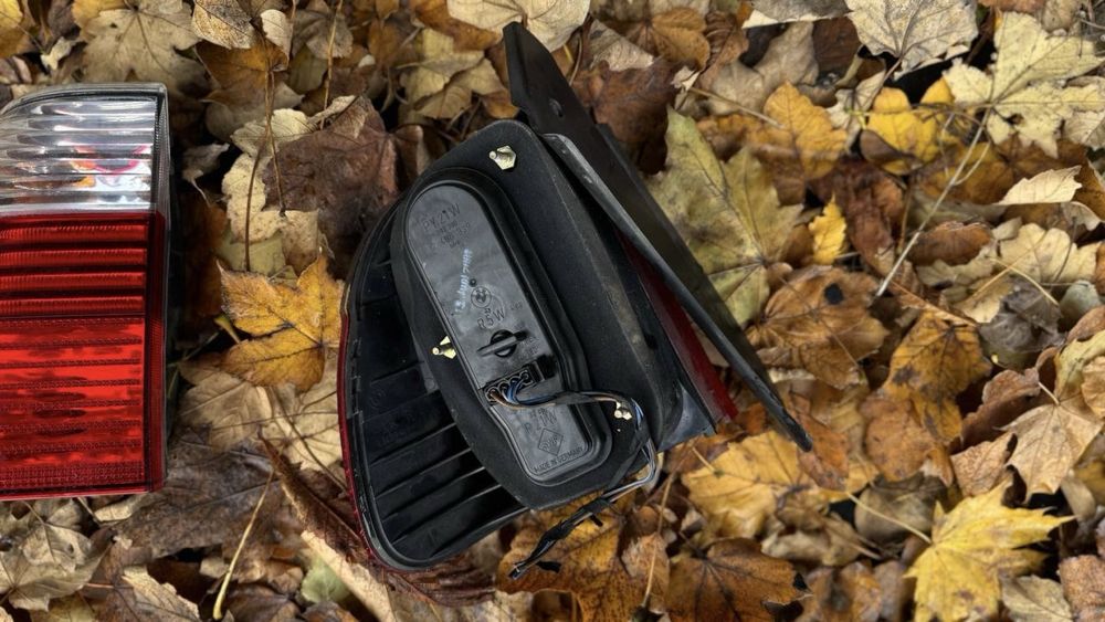 Стопи Задні фанарі БМВ Е39 універсал стопи в кузов фари бмв е39 Шрот