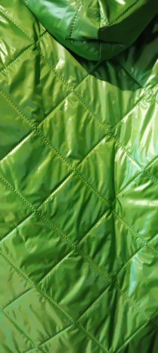 Płaszcz  damski pikowany bez rekawow