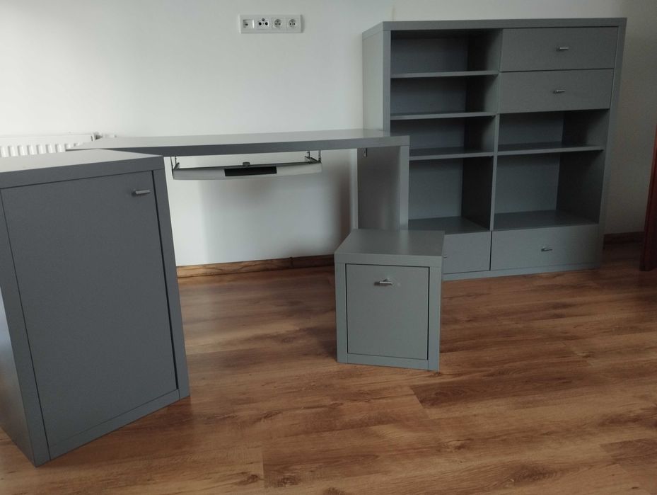 Zestaw mebli do pokoju