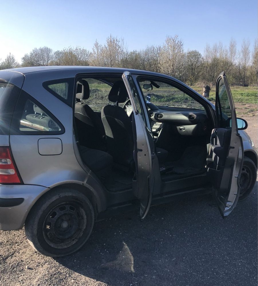 Mercedes-Benz A160