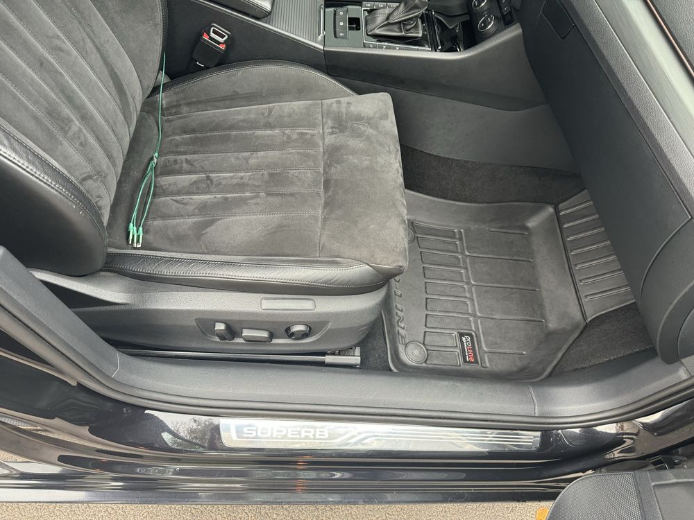 Skoda  Superb  3