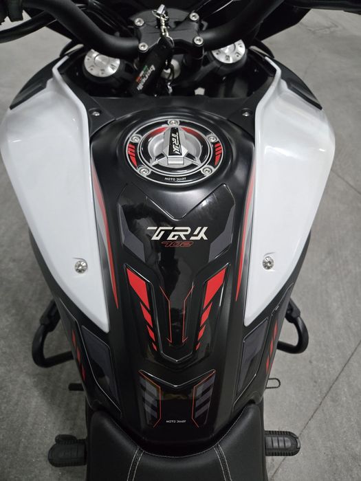 Benelli Trk 702 como nova