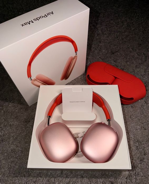 AirPods Max рожеві