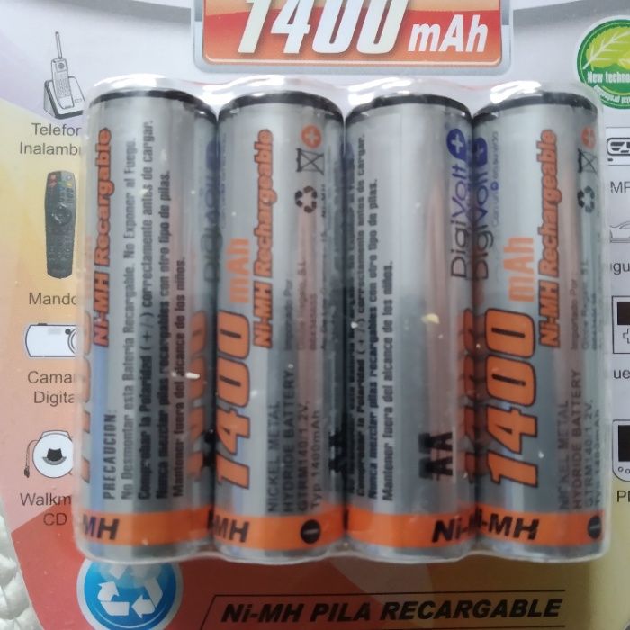Pilhas recarregáveis Digivolt AA 1400mAh novas em caixa