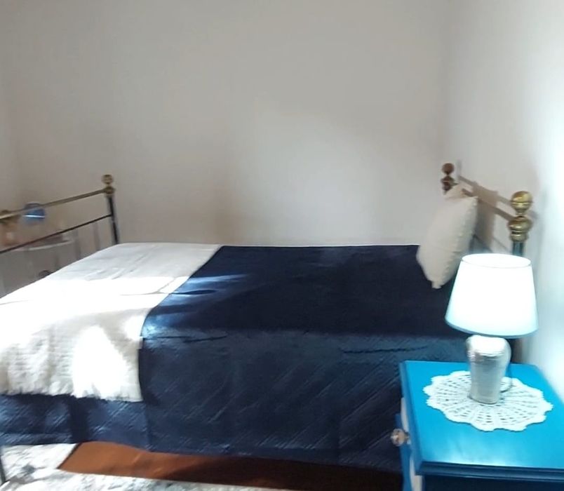 Cama de ferro com colchão
