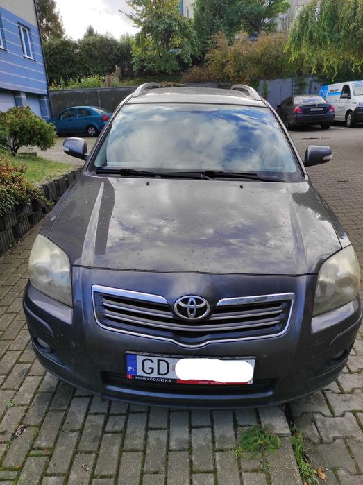 sprzedam Toyota Avensis T25