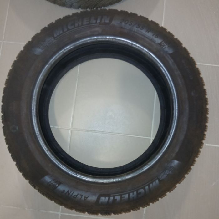 Продам шини Michelin 205/55/16