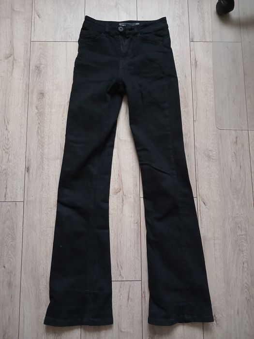 Чорні штани/джинси-кльош Amisu