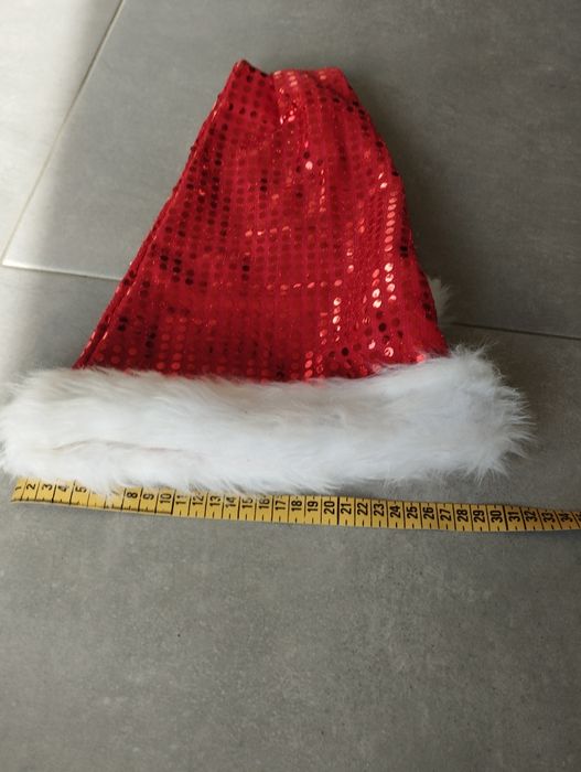 Czapka mikołaja z cekinami