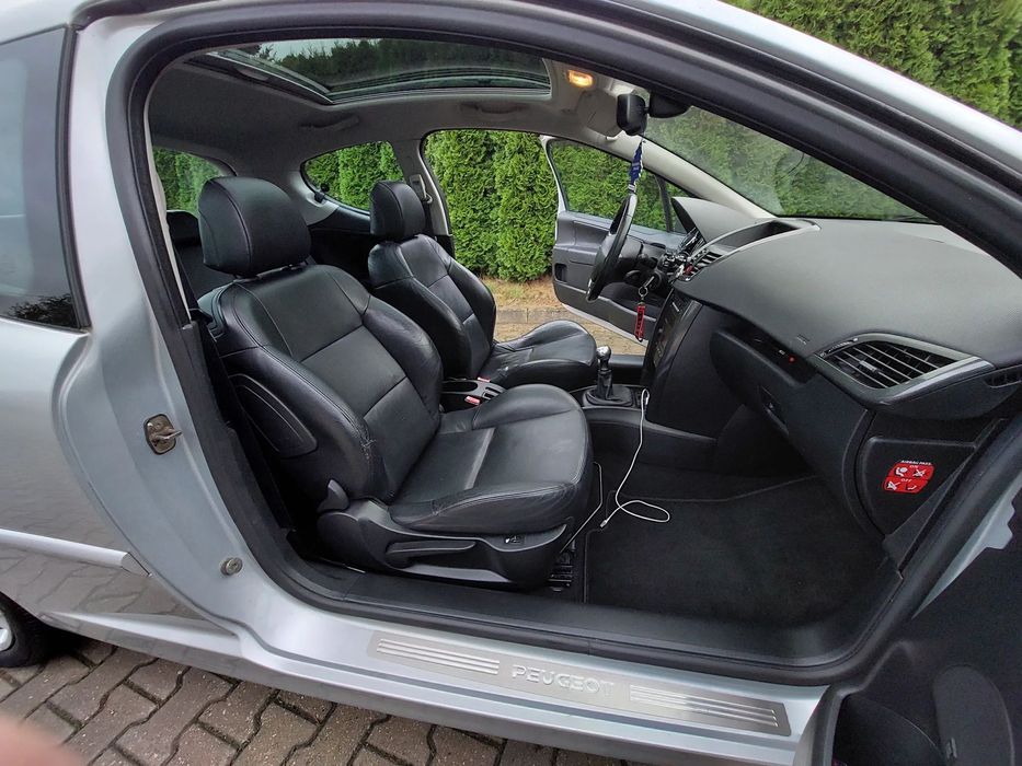 Peugeot 207 1.6 HDI 2008r bogate wyposażenie