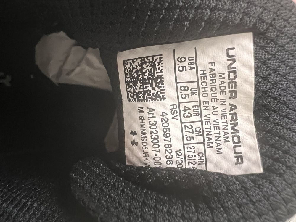 Кросівки чоловічі Under Armour р.43