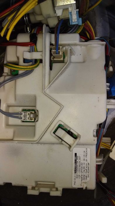 Zanussi zwsg7100vs  по запчастям