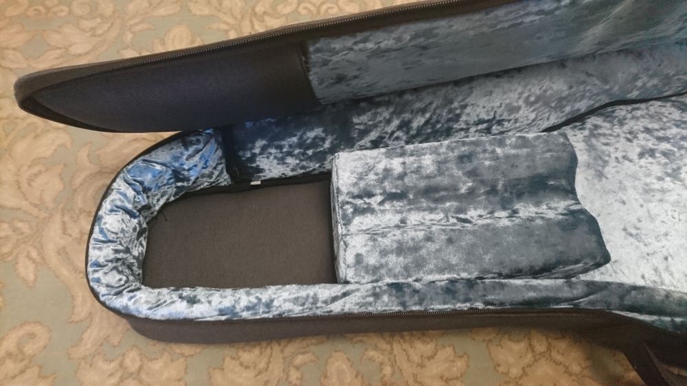 Крутой чехол для гитары Martin