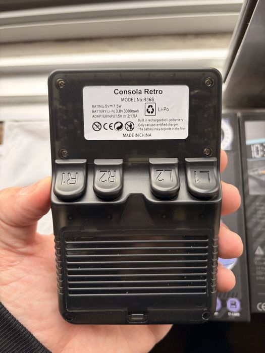 Consola R36S retro NOVA 128GB original + acessórios