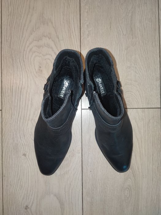 Женские кожаные ботинки SharMan 37 размер