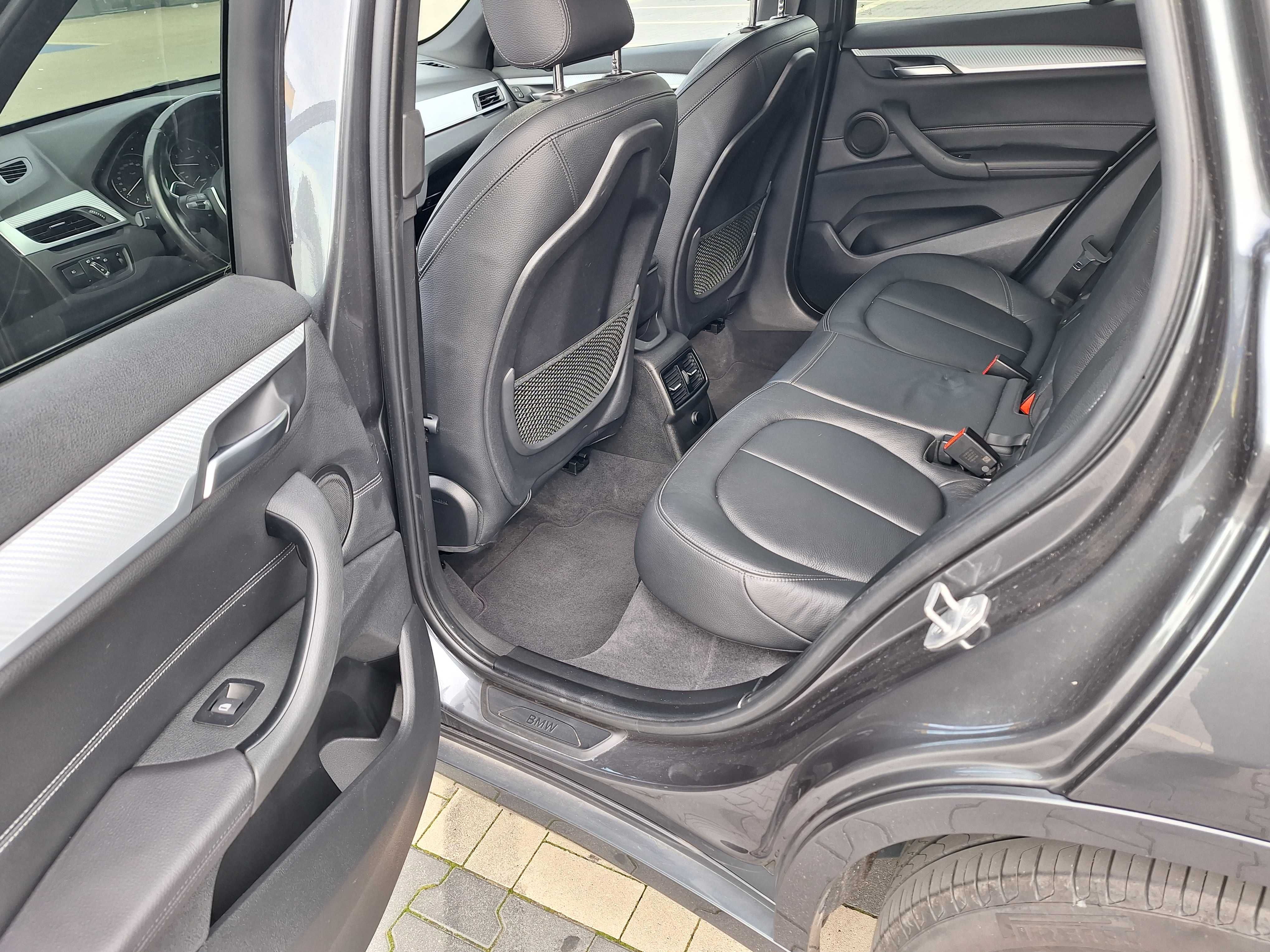 BMW X1 F48 X- DRIVE M PAKIET automat 4x4 mały przebieg