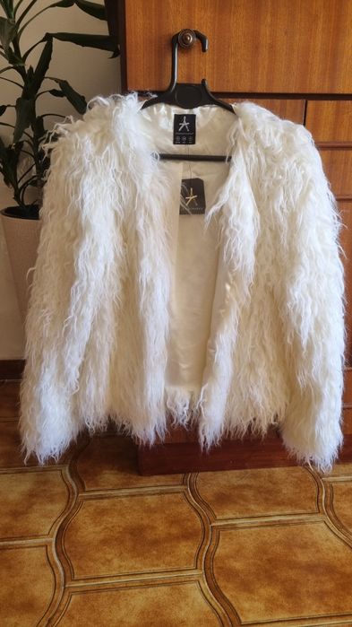 Casaco de pêlo sintético