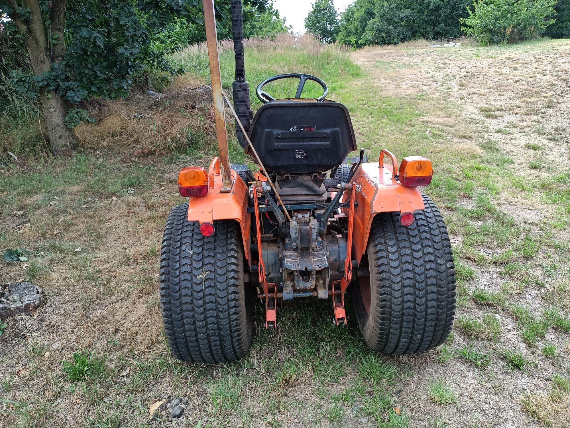 Kubota B7200 HST 4x4