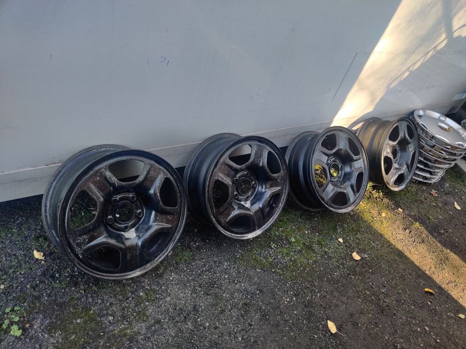 Jeep Renegade compass Felgi stalowe 16 oryginał MOPAR czujniki TPMS