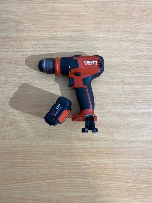 Wiertarko wkrętarka wielogłowicowa HILTI SFE 2-A12 Aku B12 4.0Ah