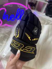 CCM Tracks хоккейные краги перчатка 30 см 12