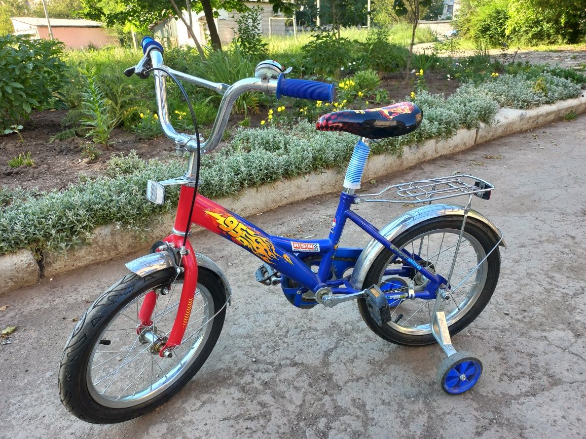 Велосипед детский диаметр 16
