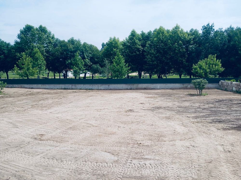 Terreno de Construção com 1482,6 m²