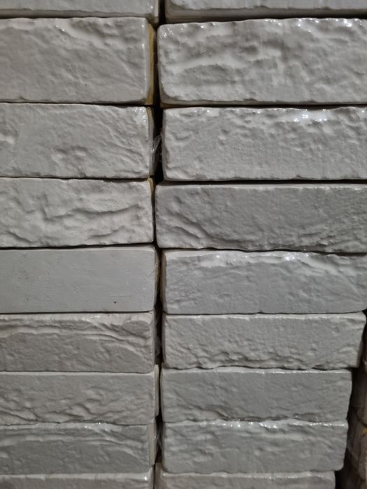 Плитка гіпсова недорого.