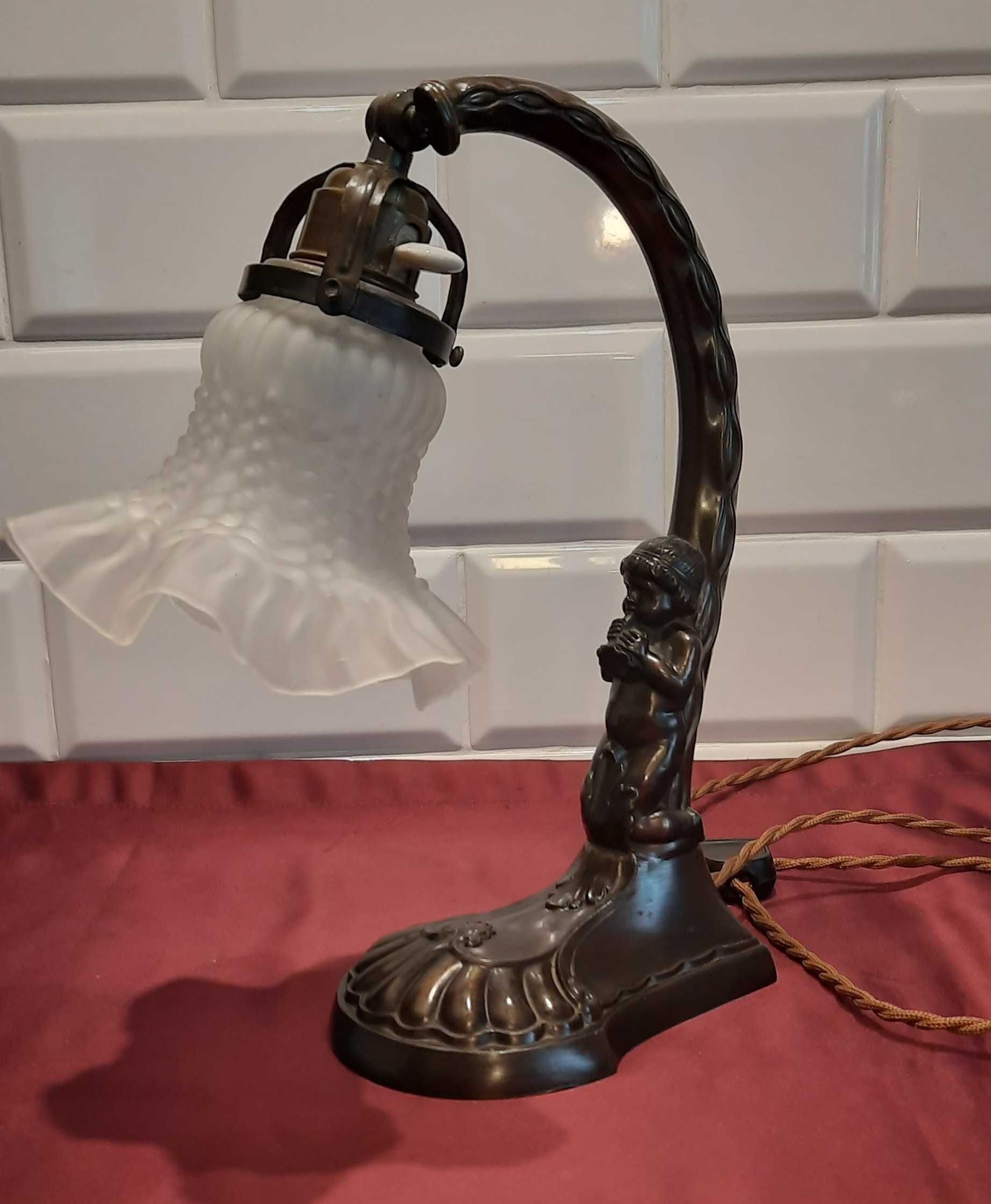 Oryginalna przedwojenna elektryczna lampka fuguralna - biurkowa