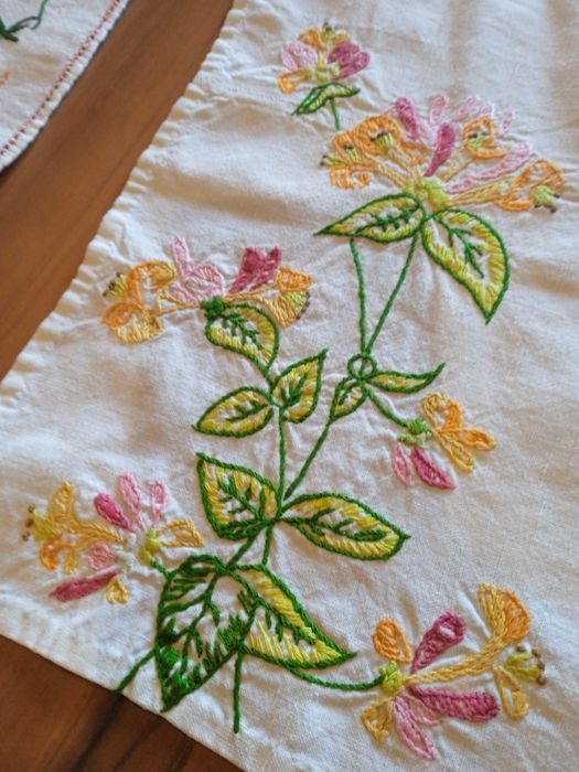 Toalha de chá e dois naprões