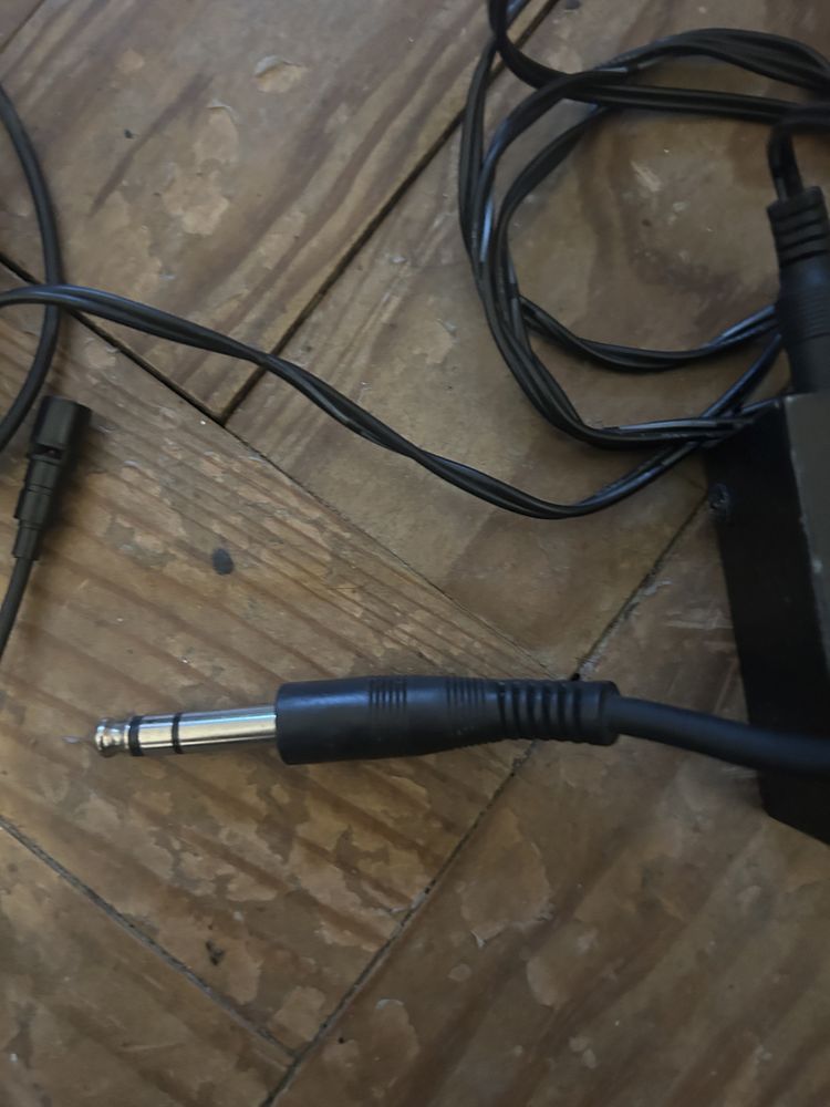 Amplificador para phine de ouvido bariger