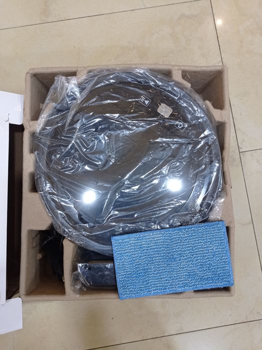 Продам робот пилосос Xiaomi